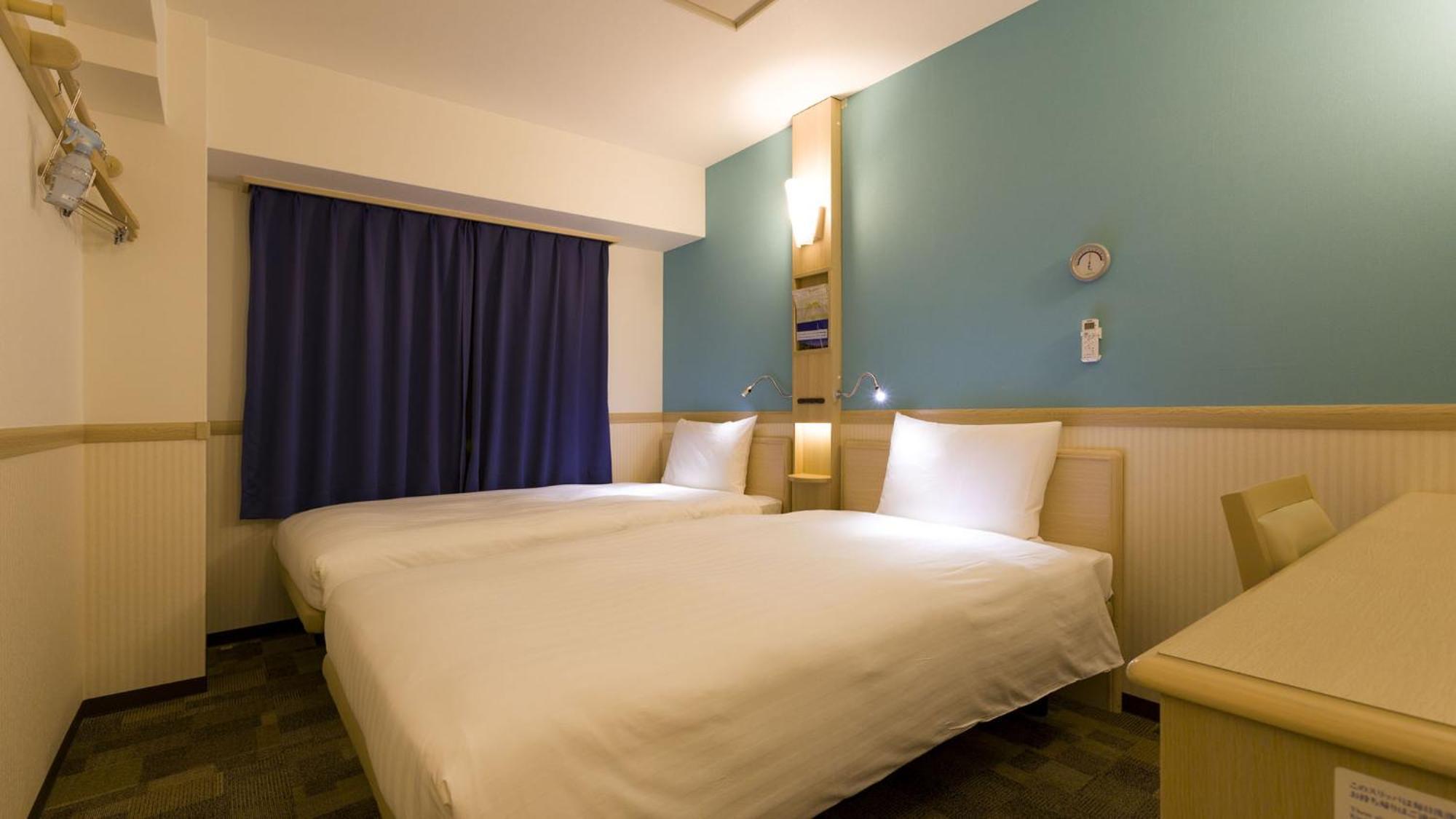 Toyoko Inn Himeji-eki Shinkansen Kita-guchi Rom bilde